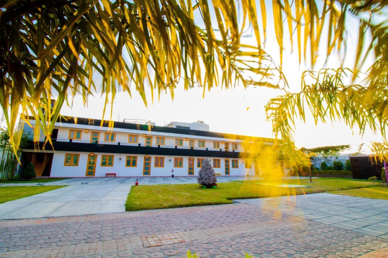 Pascual Inn Suites Cholula Eksteriør bilde